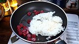 蛋炒饭的正确顺序，简单又好吃的蛋炒饭，超级开胃
