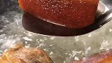 夹沙肉也叫喜沙肉，是一道川菜，是当地喜宴必不可少的一道菜！