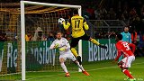多特2年前4-0屠杀本菲卡 奥巴梅扬戴帽+埃德森被灌4球