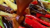 豆角和茄子这样做太下饭了，简单易上手 美食创作人