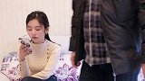 亲爸参加婚礼回家后伤心欲绝，得知原因后真想打死他