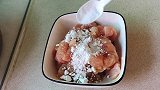 家常美味菜谱：蒜苔炒鸡胸肉，香气扑鼻，味道好吃