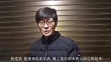 九九与仔做烧烤，烧得烟雾冲天，吃得满嘴油滋滋真过瘾