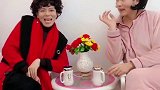 拜新年妈妈们在一起的时候