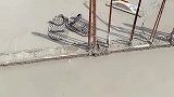 日本建筑工地的水泥工人穿着这双鞋