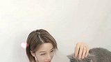 当你家猫变成人...... 随手召唤精灵