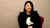 王诗龄近照曝光 包裹严实游乐园玩耍笑得合不拢嘴