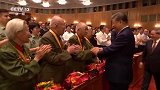 纪念中国人民抗日战争暨世界反法西斯战争胜利80周年文艺晚会在京举行 习近平等出席观看