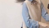 小姐姐你笑得真甜，像花儿一样！