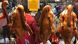 香港街头美食，128块钱一斤的卤水狮头鹅，肉质肥美香味浓郁！