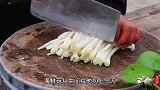 炒香菇肉片，千万不要直接下锅炒，教你一招，香菇鲜香肉片嫩滑