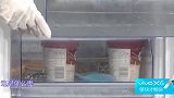 王嘉尔居然把衣服放在冰箱里，何老师魏大勋：这是什么鬼！