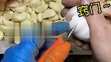 手工剥大蒜！找到窍门了