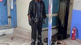 父母非得让我学修车，说以后是个好出路