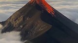 印尼塞梅鲁火山喷发