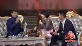 “大衣哥”朱之文现场变魔术，主持人惊喜连连，简直能当接班人了