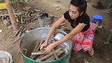柬埔寨巧妇：姐妹二人煮一大锅泡面，她们能吃完吗？感觉味道不错