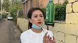 美女真是又菜又爱玩，好好的玩个游戏非要戴口罩，就想问你疼不疼