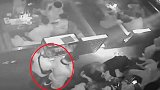 女子喝太醉被司机送到派出所 没想到裤裆里传出报警滴滴声