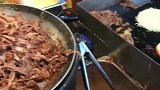 国外美食，有汉堡热狗，肉是真的多