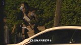 郝蕾带儿子聚餐绯闻男友全程陪伴，与家人其乐融融，状态放松