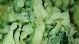 应季菜品，炸香椿鱼