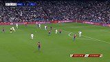 克罗斯再送精准直塞 贝尔插上破门越位在先