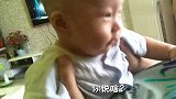 我不是一个好爸爸！什么也不会，宝宝只要在你怀里睡觉，一次就好