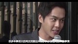 《庆余年》爆火，张若昀机场遭粉丝围堵，匆忙赶路差点跌倒