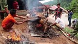 中国人去老挝，实拍老挝农村人宰牛肉的做法，第一次见到！