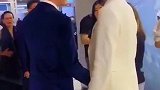 慕容云海和端木磊相遇了！