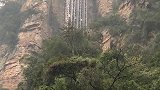 世界运行速度最快的电梯～百龙天梯
