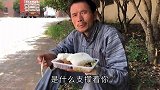 直击横漂演员的现状，他们来自五湖四海，却怀着各自不同的心思