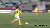 又秀骚操作! 高拉特回旋过人轻松写意