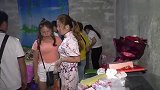 大姐30岁了才出嫁，新郎据说是2婚，怎么喜欢上他的？
