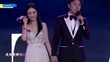 夫妻对唱系列：李小璐贾乃亮貌合神离，眼神透出尴尬！
