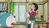 哆啦A梦：小叮当不小心用动物灯把老师变成了大猩猩。
