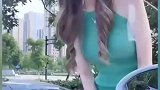 你怎么能这么欺负美女呢!