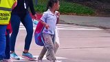 班上唯一的中国人，走路都带风的