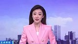 花式玩水！出走象群水池边吹泡泡