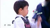 老师让Jagger使劲嚎，他张开嘴巴拼命喊，这声音真洪亮