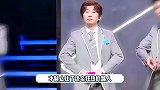 杨迪街头遭女粉丝强抱！当场被吓懵了，5个强壮保安将其摁住