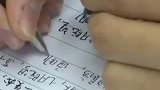 高一学生可以双手同时写字