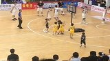 这孩子脚步像不像库里啊！小小年纪，真是中国篮球的希望！