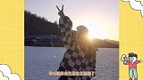 李小璐单身生活太潇洒！一天三更动态，大秀性感身材和闲致生活