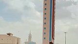 孤独的一栋楼,一个小区就一栋楼