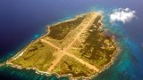 卖家坐地起价，日本加价160亿，美军获得一艘东海“不沉航母”