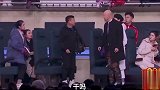 郭冬临这小品没几个人看过，一句一个笑点，台下美女笑惨了