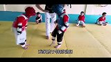 神配音：萌娃学了一年散打，什么也没学会只学会鞠躬！