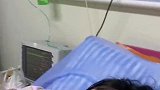 湖北武汉：妈妈看到刚出生的宝宝反应太真实了